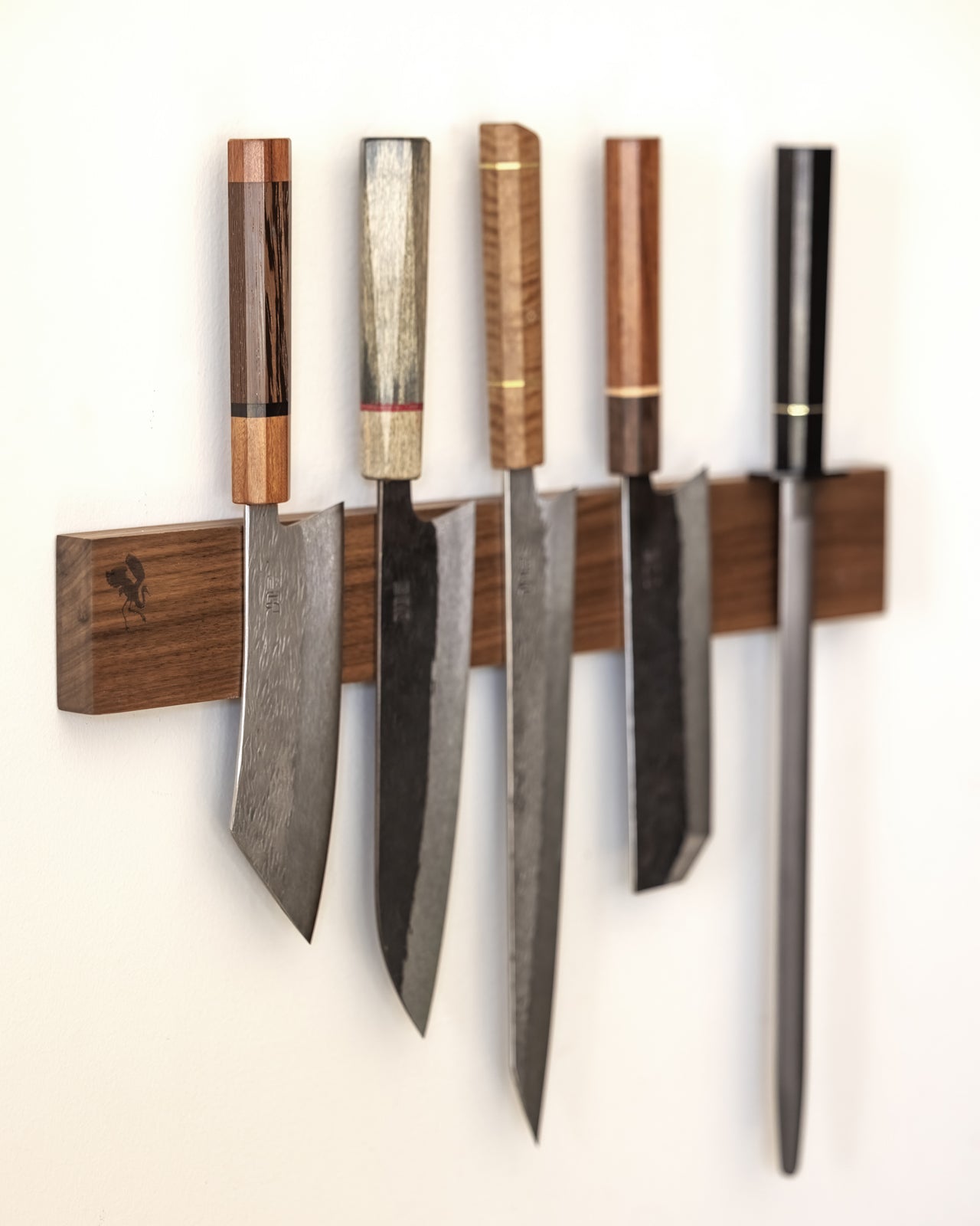 Support à couteaux magnétique