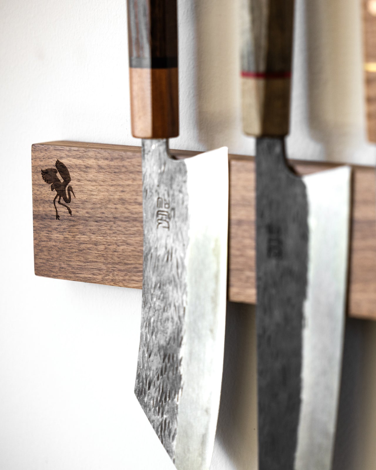 Support à couteaux magnétique